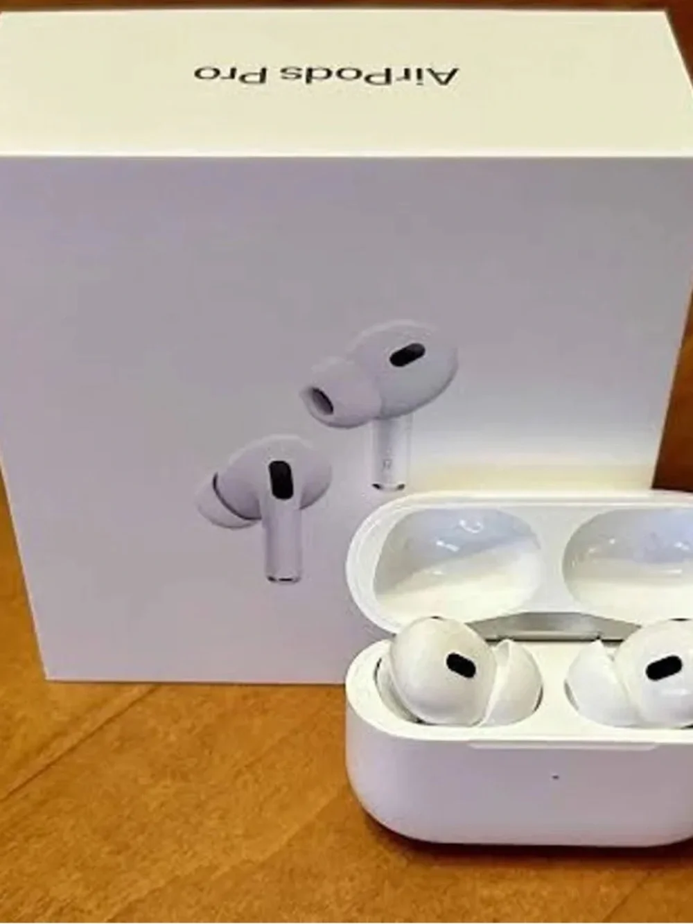 Apple AirPods Pro Earbuds in White with Charging Case
